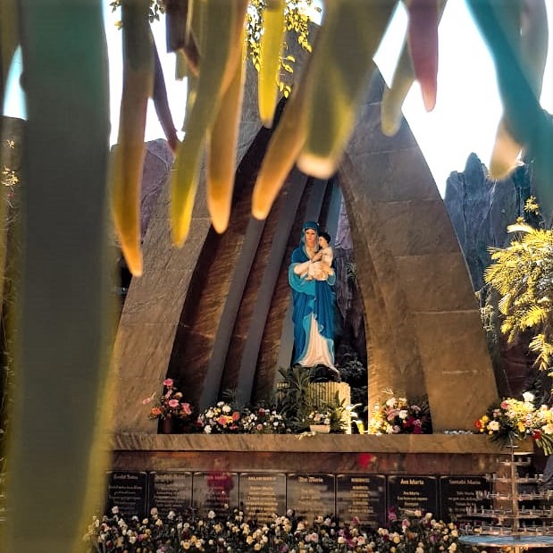 Gua Maria Cibinong-ok